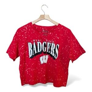 Wisconsin Badgers Distressed Crop T-Shirt